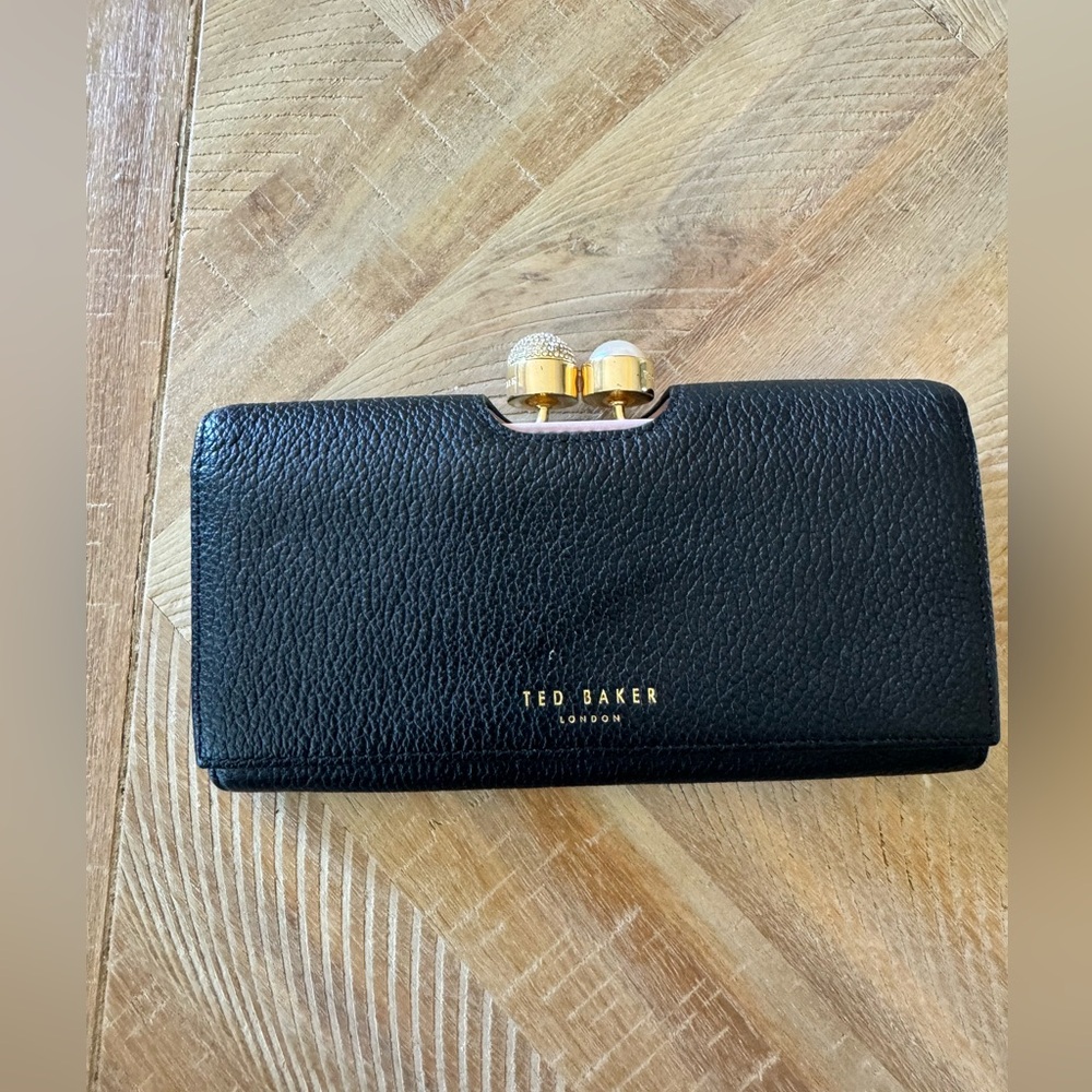 Ted Baker black pearl clasp large Bobble Matinee wallet